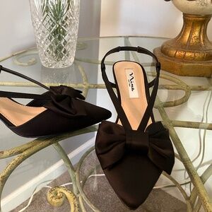 Dress shoes